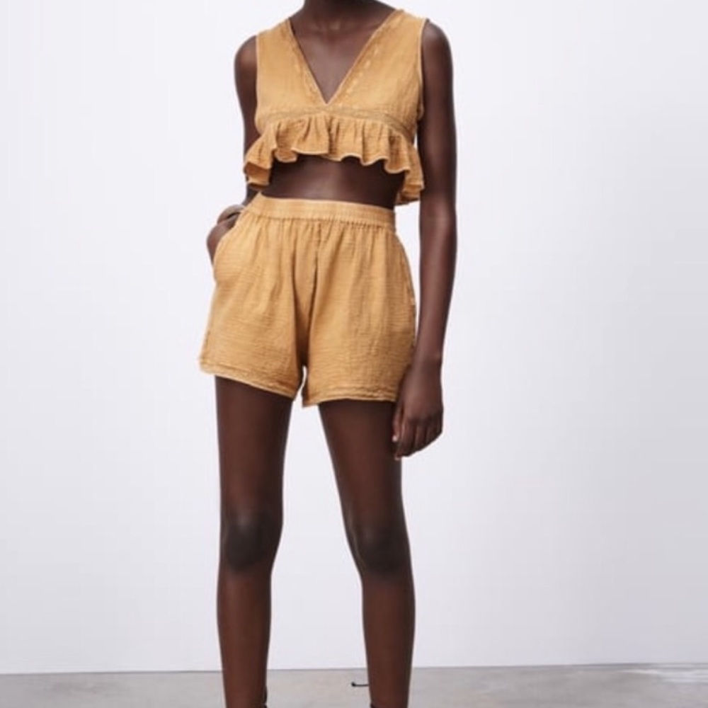Zara Co-Ord: cropped tank and shorts matching set